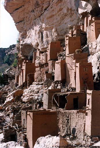 Tele cliff dwellings