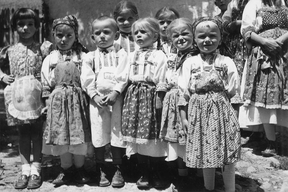 Children in costume, Zagreb (Šestine), Croatia (former Yugoslavia), circa 1930-1937